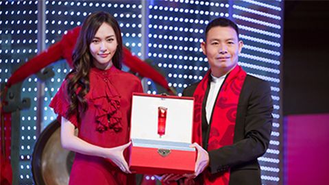 中国美正当红，头号玩家平台A股上市，引领新时代
